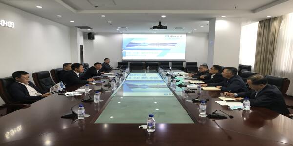 2021-10-8集团董事长徐海涛董事长带队与中韩对接 (2).jpg