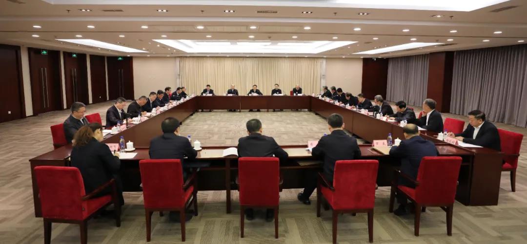 1634691008248001606.jpg 01010.jpg