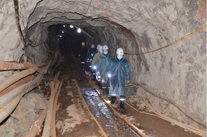 2021-10-22集团公司副总经理王世军一行二道白河督导检查工作集团公司副总经理王世军一行二道白河督导检查工作 (7).png