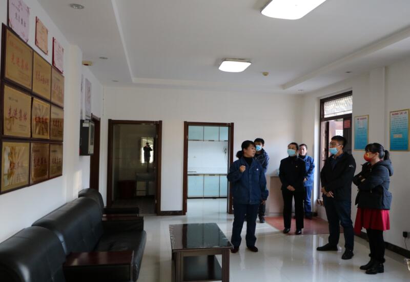 1634867719129066722.jpg 2021-10-22集团公司康鹏部长一行到通化县地区开展党建工作调研 (1).jpg